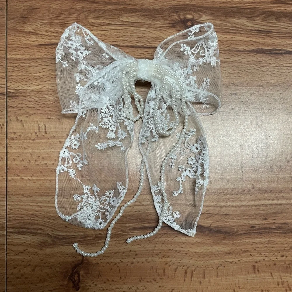 White Lace & Pearl Bow French Barrette Hair Clip